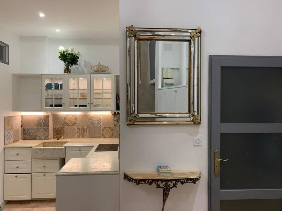 Magnifique Appartement Plein Coeur Avignon Intra-Muros Extérieur photo