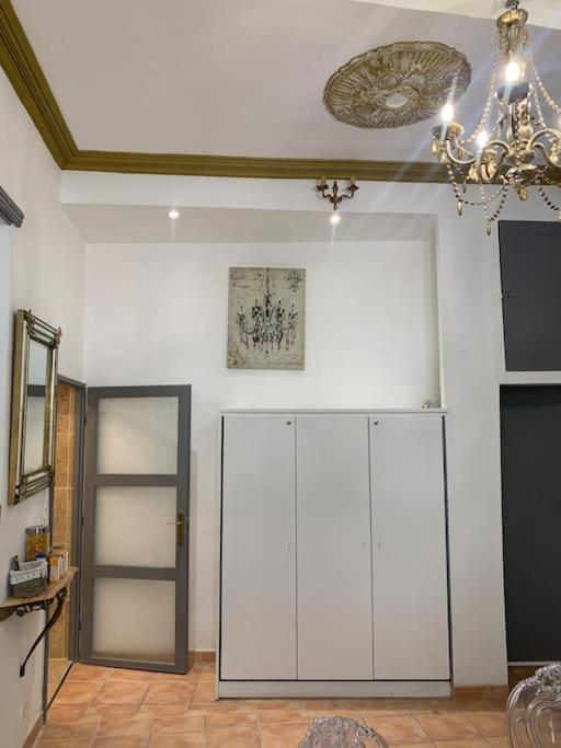 Magnifique Appartement Plein Coeur Avignon Intra-Muros Extérieur photo