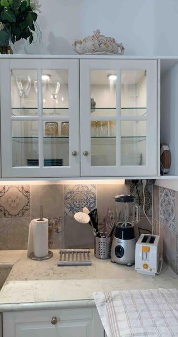 Magnifique Appartement Plein Coeur Avignon Intra-Muros Extérieur photo